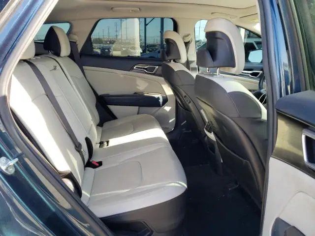 2023 KIA SPORTAGE EX  