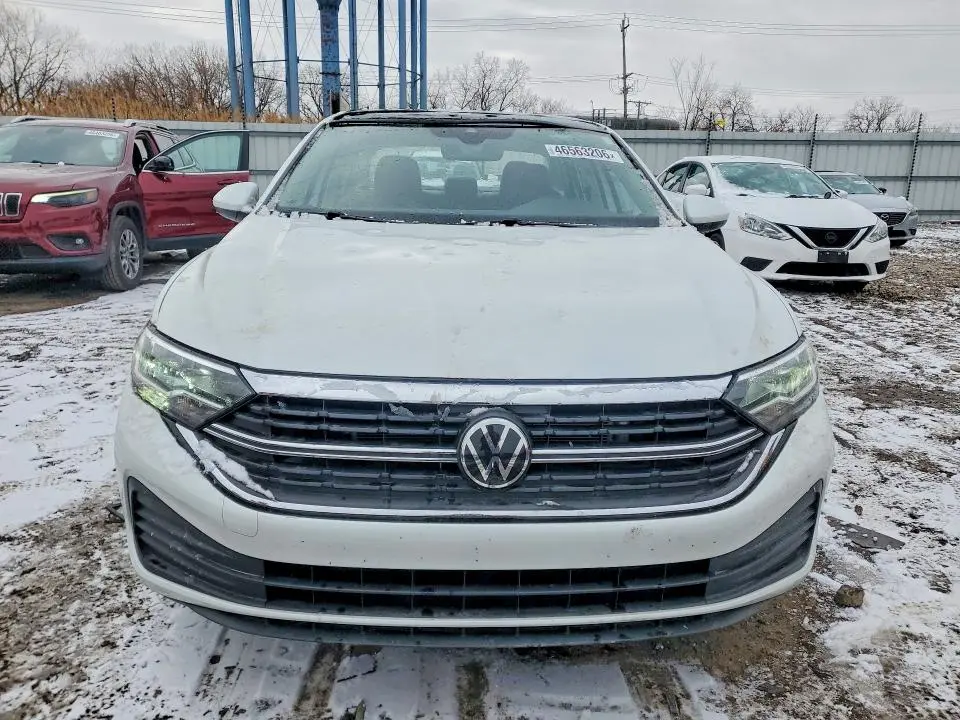 2024 VOLKSWAGEN JETTA SE  