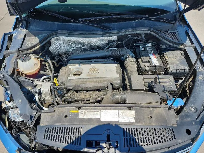 2017 VOLKSWAGEN TIGUAN S  