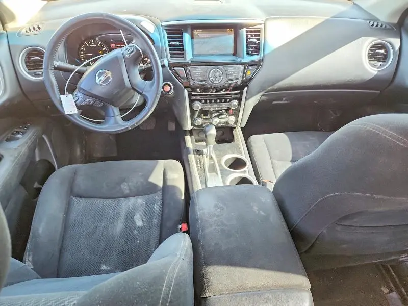 2015 NISSAN PATHFINDER SV  