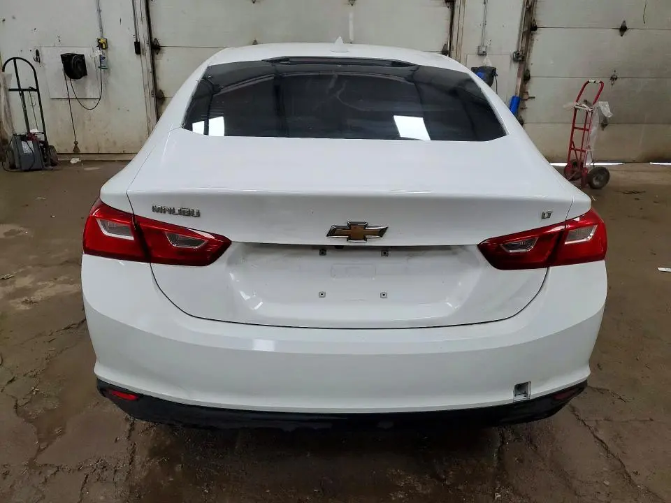 2017 CHEVROLET MALIBU LT  
