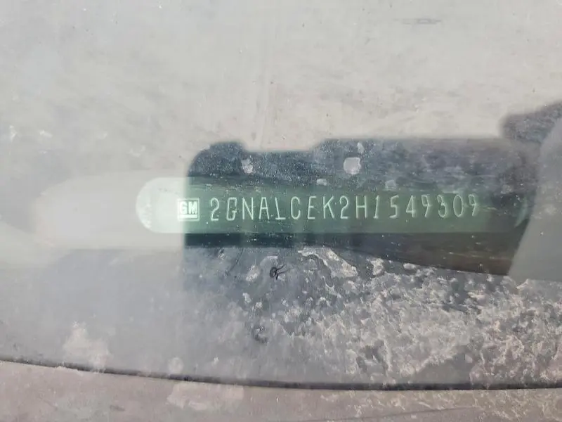 2017 CHEVROLET EQUINOX LT  