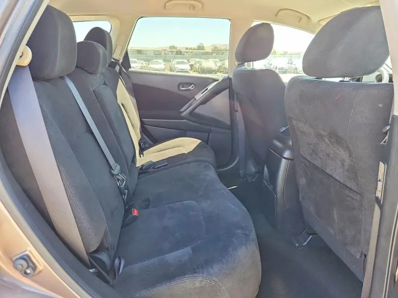 2011 NISSAN MURANO S  