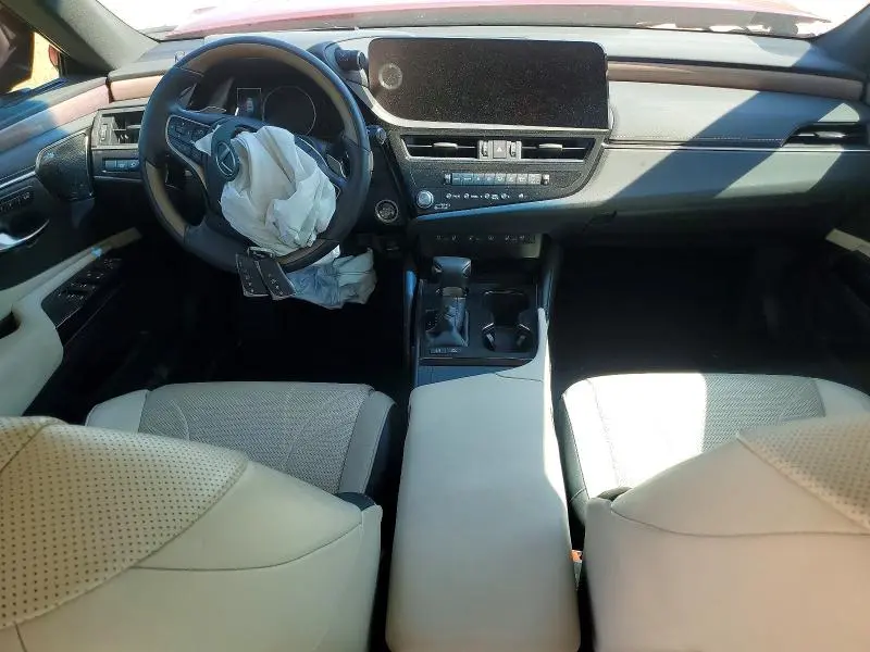 2024 LEXUS ES 300H ULTRA LUXURY  