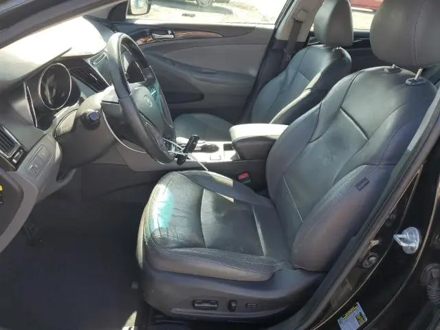 2013 HYUNDAI SONATA SE  