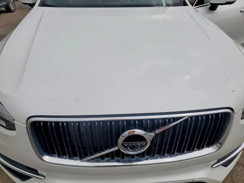 2018 VOLVO XC90 T6  