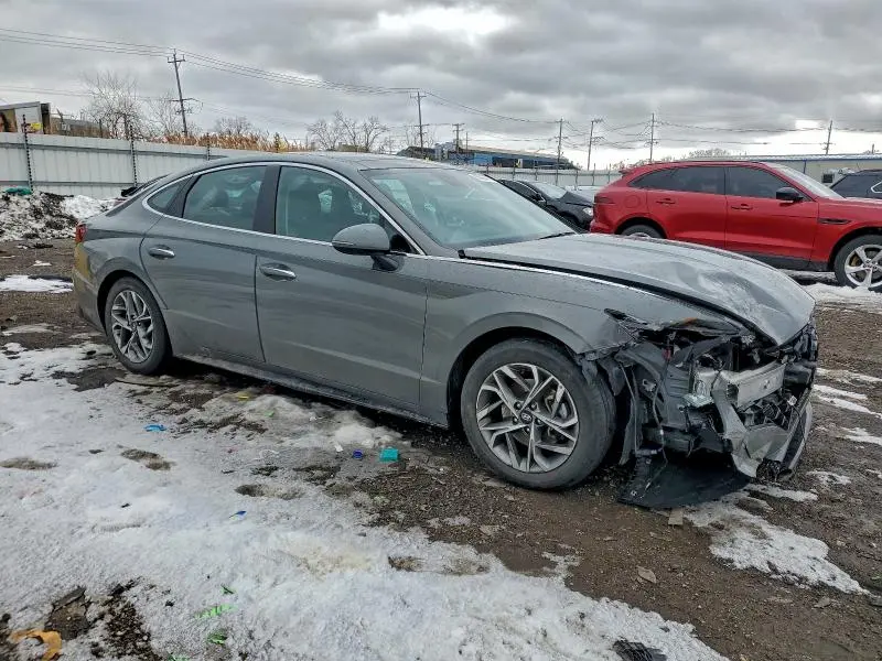 2022 HYUNDAI SONATA SEL  