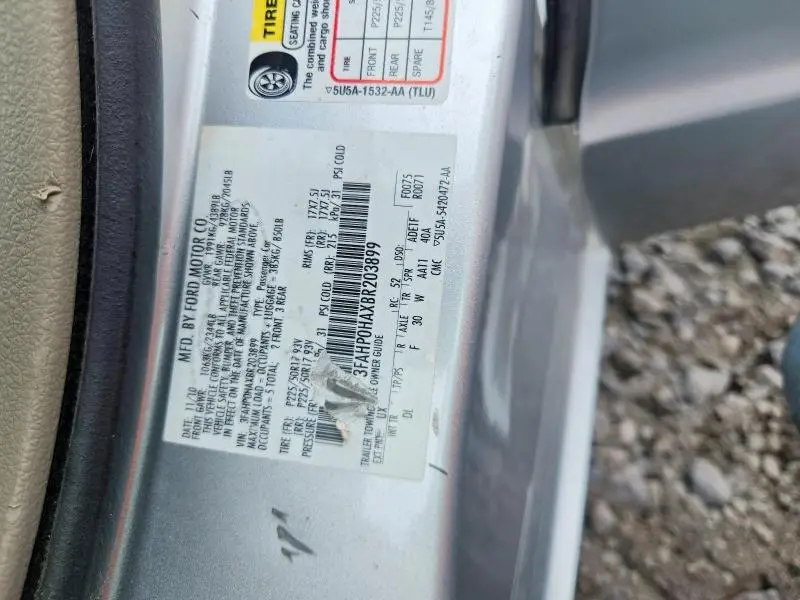 2011 FORD FUSION SE  