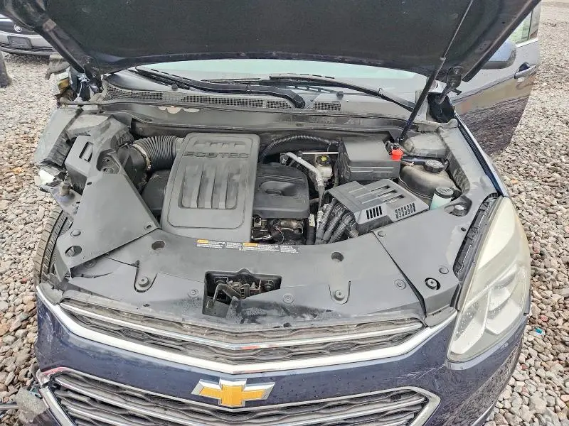 2017 CHEVROLET EQUINOX LT  