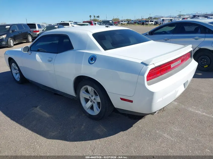 2013 DODGE CHALLENGER SXT PLUS