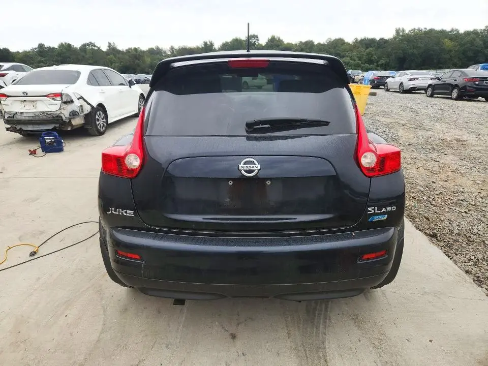 2014 NISSAN JUKE SL  