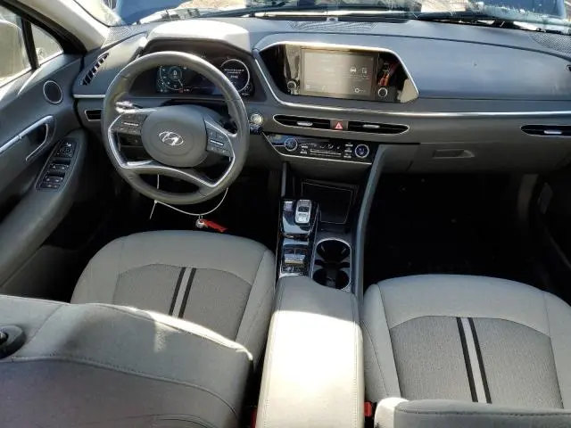 2022 HYUNDAI SONATA SEL  
