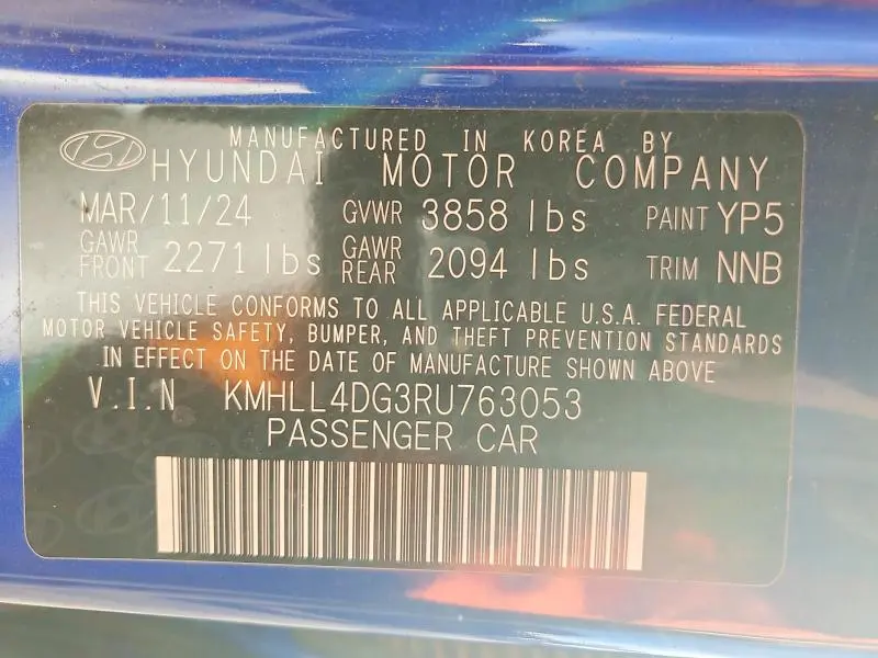 2024 HYUNDAI ELANTRA SE  