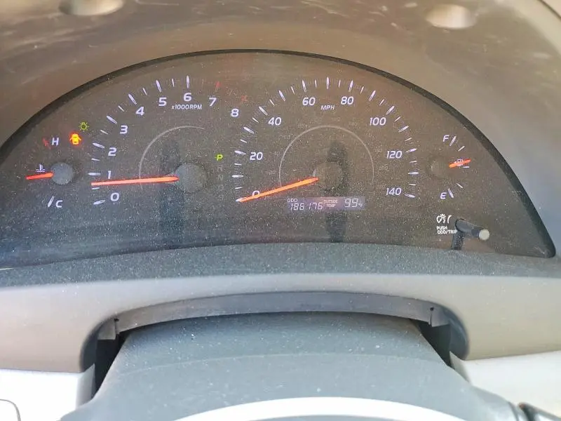 2010 TOYOTA CAMRY BASE  