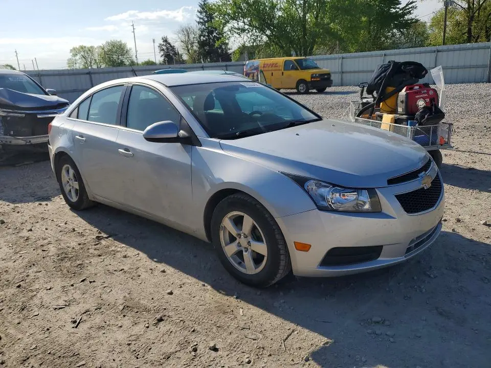 2014 CHEVROLET CRUZE LT  