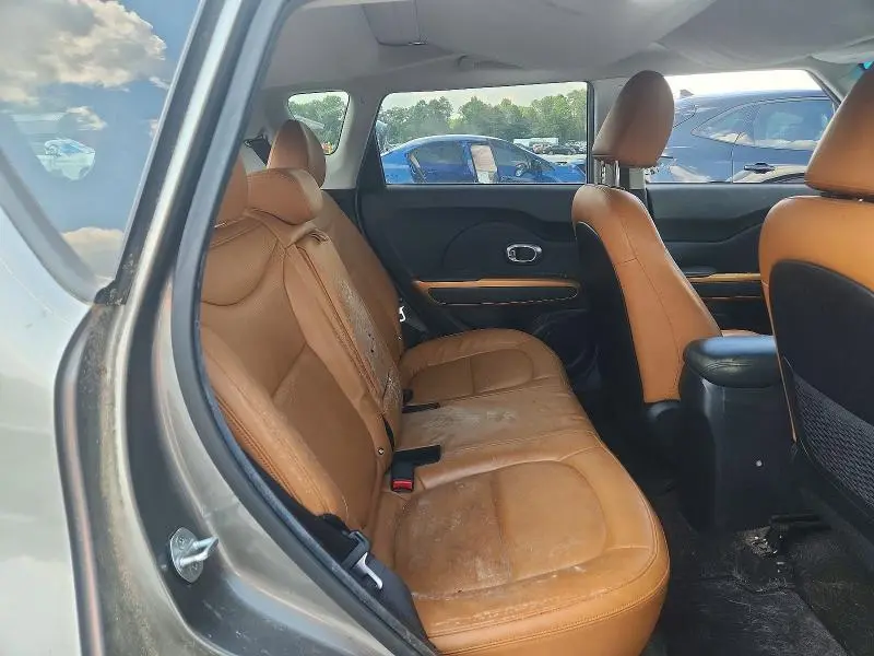 2016 KIA SOUL !  