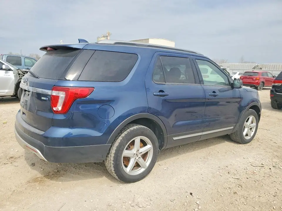 2016 FORD EXPLORER XLT  