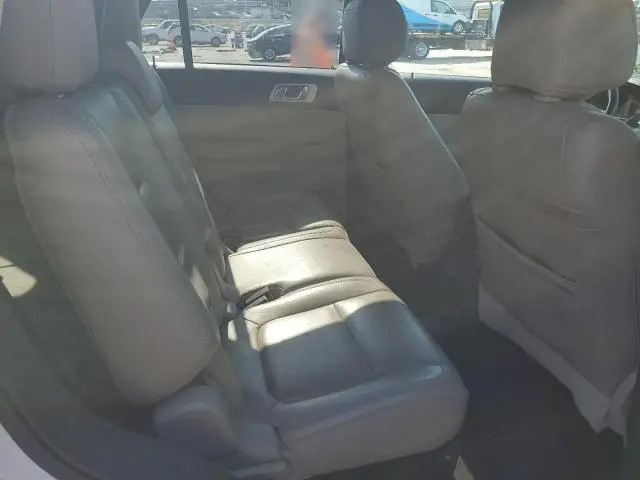 2015 FORD EXPLORER XLT  