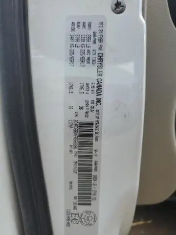 2015 DODGE GRAND CARAVAN SE  