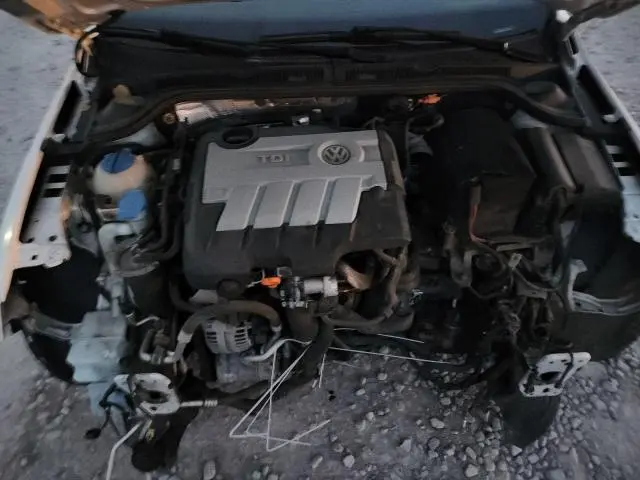 2013 VOLKSWAGEN JETTA TDI  