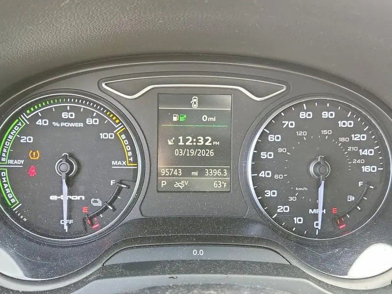 2016 AUDI A3 E-TRON PREMIUM PLUS  