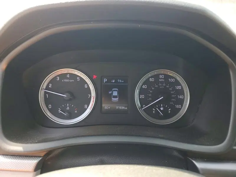 2018 HYUNDAI SONATA SE  