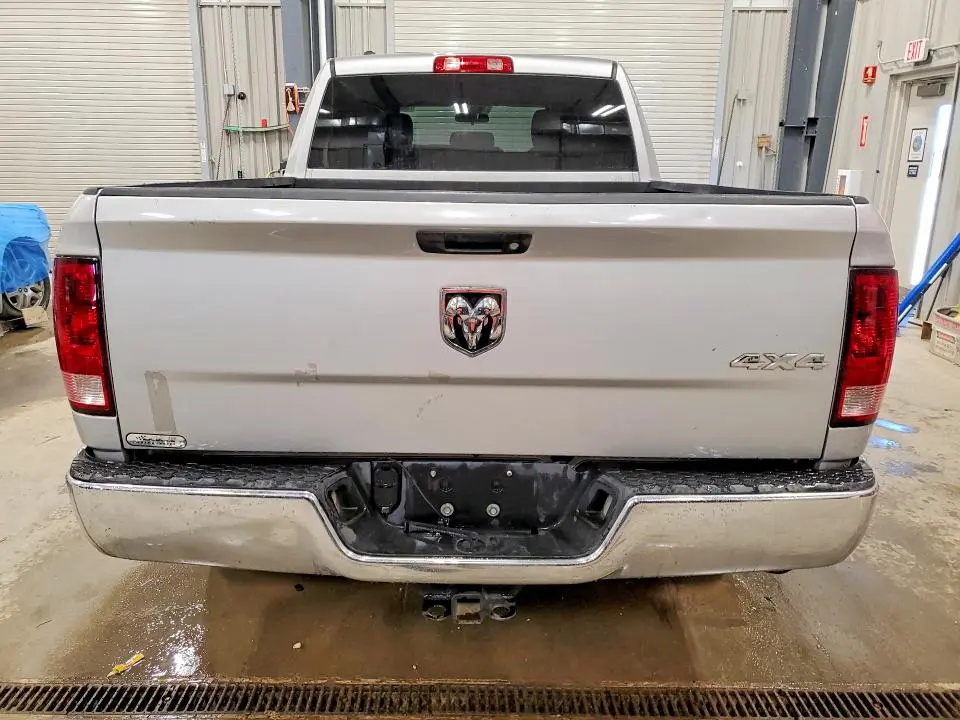 2014 RAM 1500 ST  
