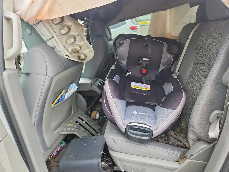 2017 CHEVROLET TRAVERSE LS  
