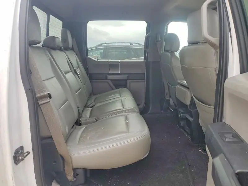 2017 FORD F150 SUPERCREW  