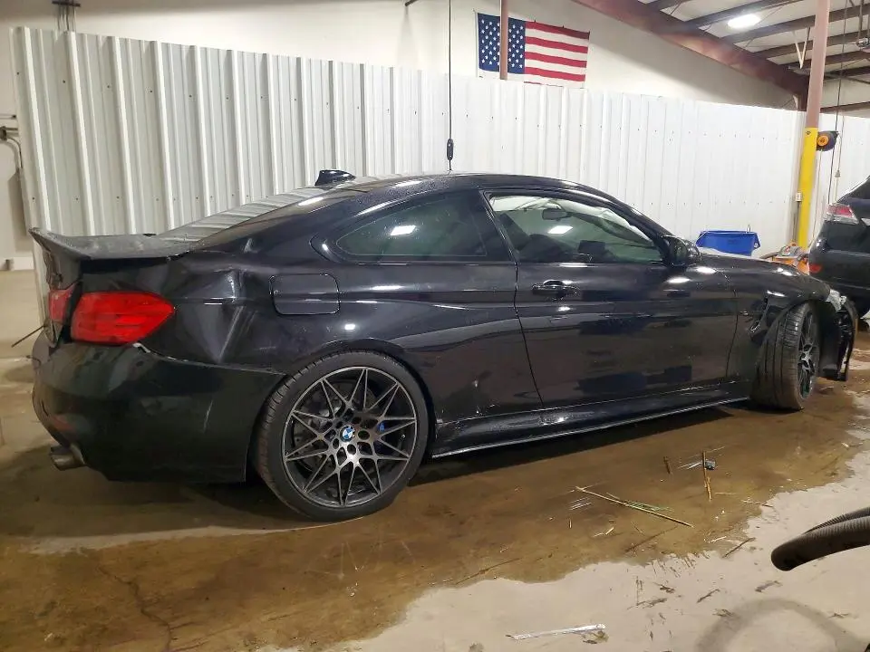 2016 BMW M4   