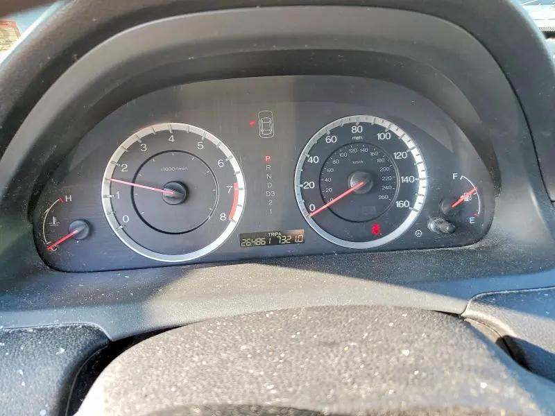 2011 HONDA ACCORD LX  