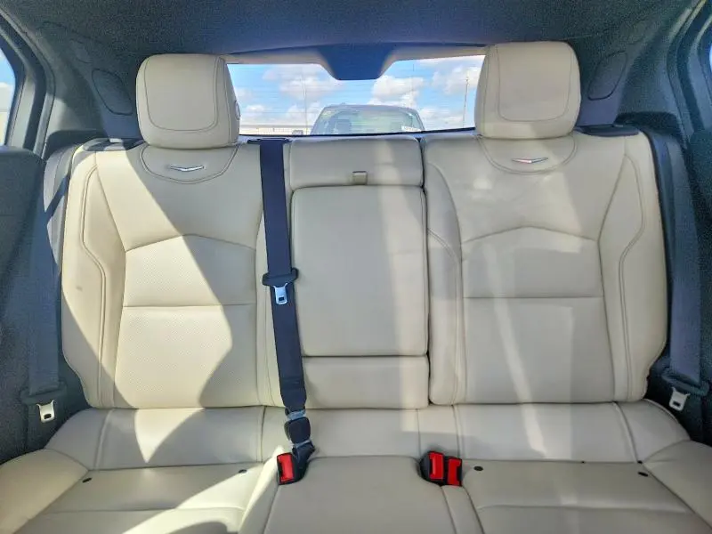 2019 CADILLAC XT4 SPORT  