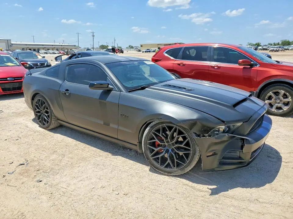 2013 FORD MUSTANG GT  