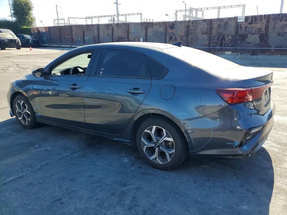 2021 KIA FORTE LXS  
