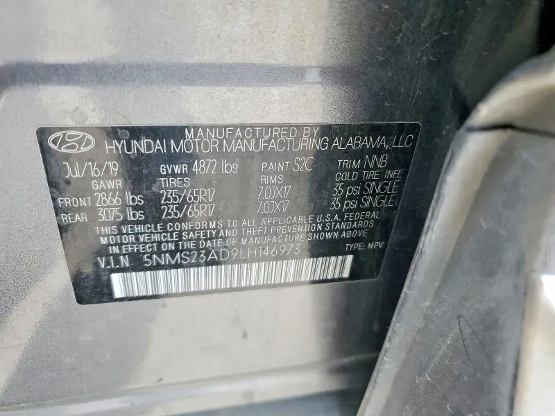 2020 HYUNDAI SANTA FE SE  