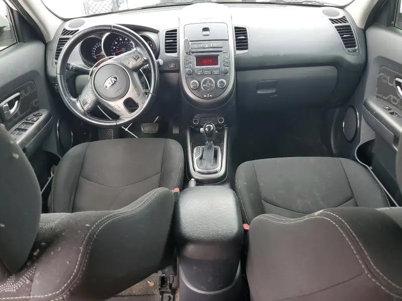 2013 KIA SOUL +  