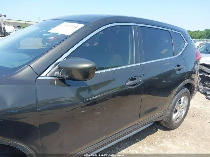 2017 NISSAN ROGUE S