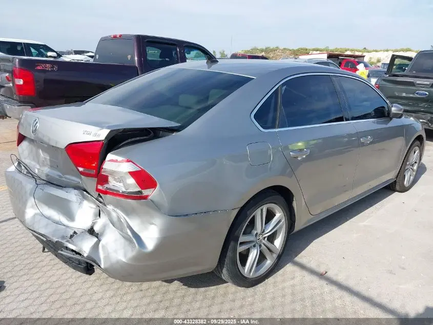 2014 VOLKSWAGEN PASSAT 2.0L TDI SE