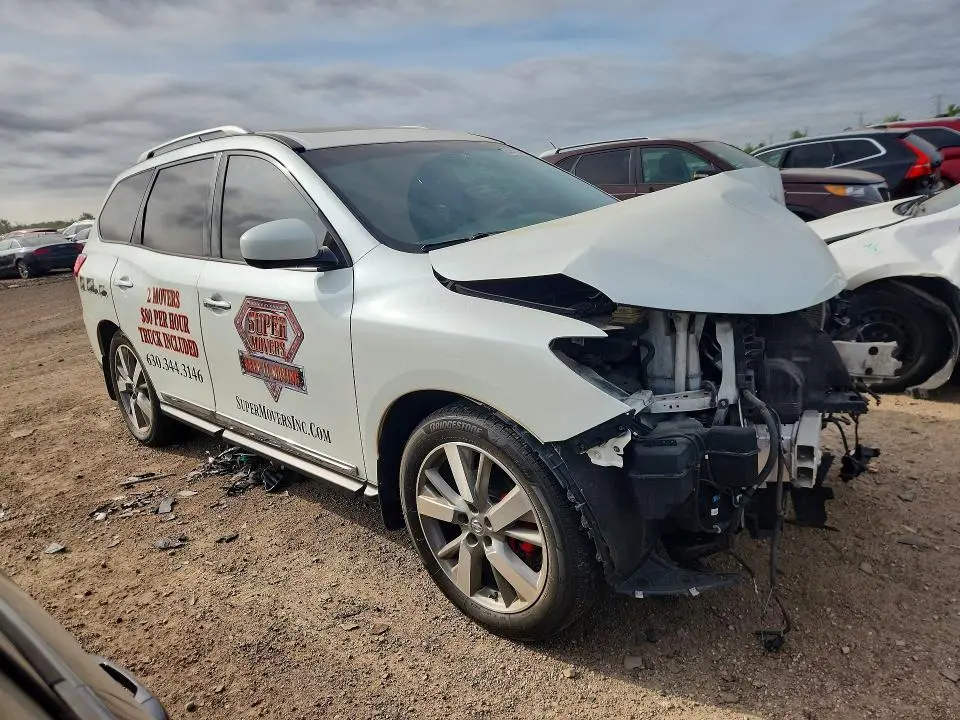 2015 NISSAN PATHFINDER S  