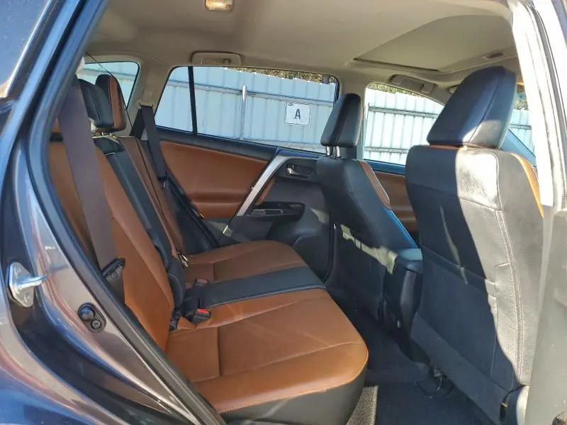 2016 TOYOTA RAV4 LIMITED  