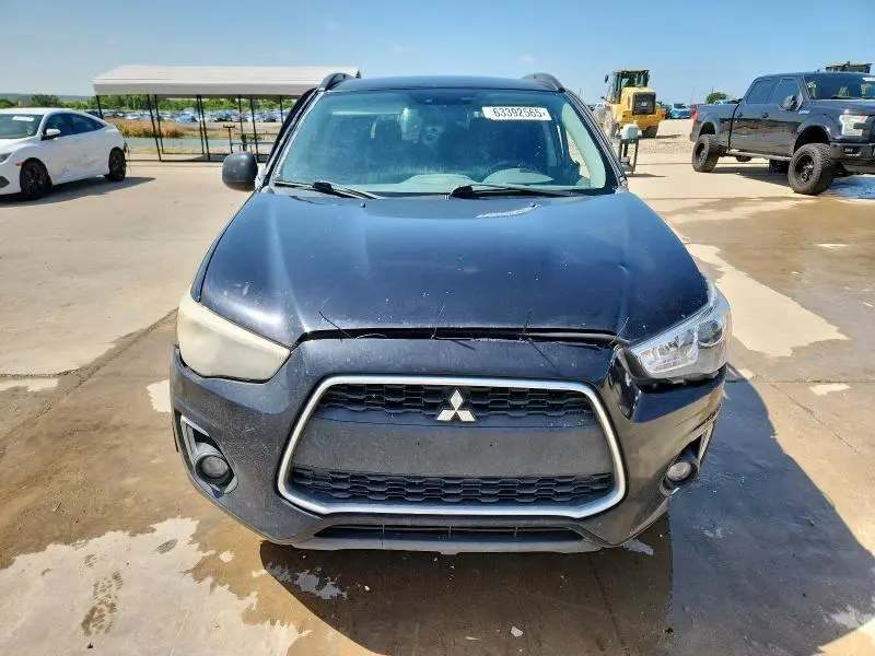 2013 MITSUBISHI OUTLANDER SPORT LE  