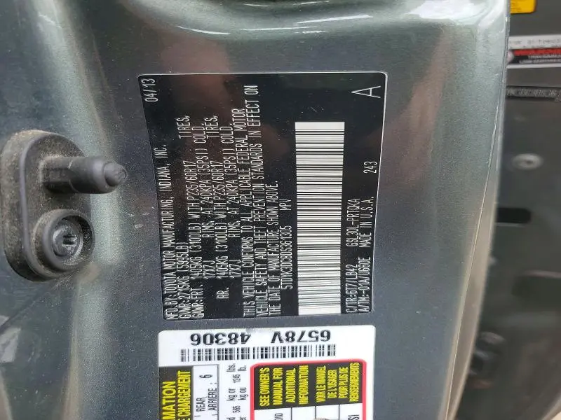 2013 TOYOTA SIENNA XLE 8-PASSENGER  