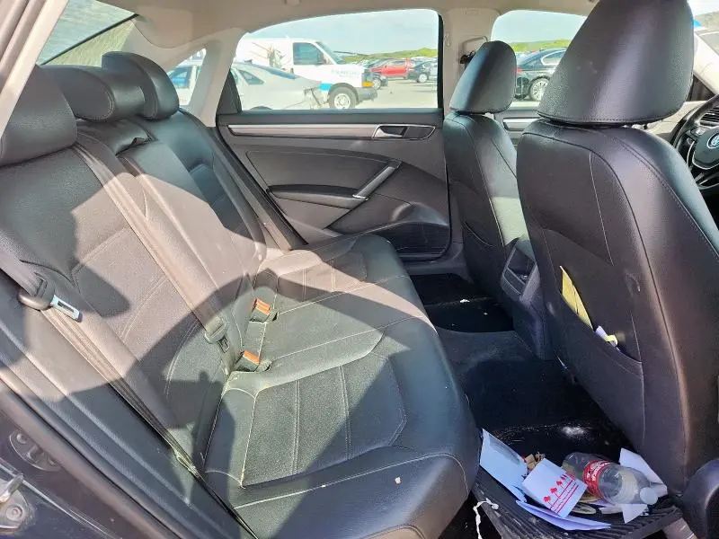 2018 VOLKSWAGEN PASSAT S  