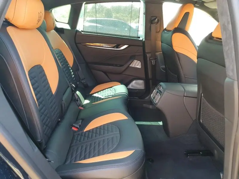 2024 MASERATI LEVANTE MODENA S  