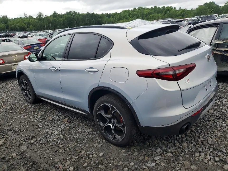 2022 ALFA ROMEO STELVIO TI  