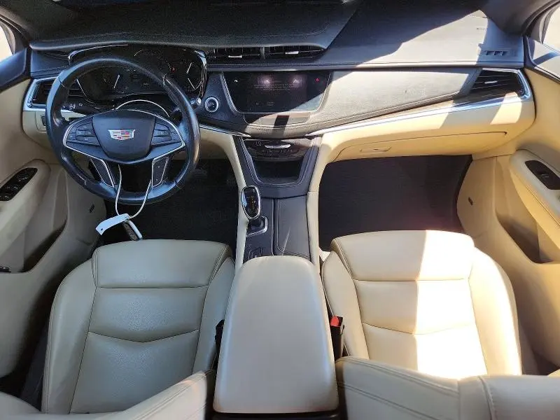 2019 CADILLAC XT5   