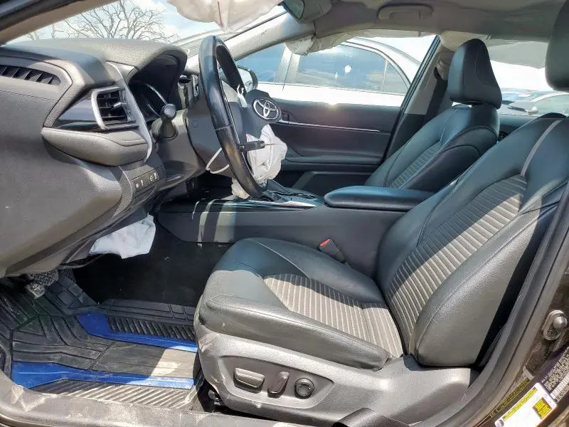 2019 TOYOTA CAMRY L  