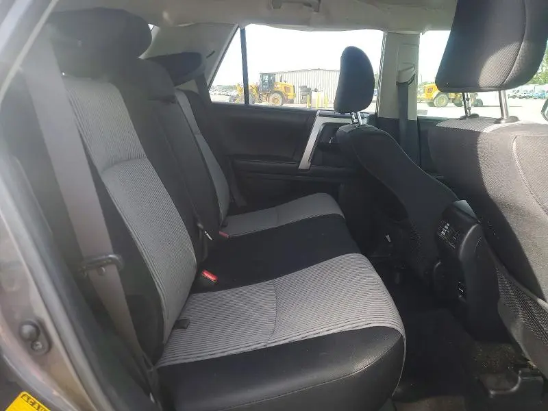 2017 TOYOTA 4RUNNER SR5  