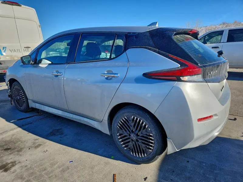 2025 NISSAN LEAF SV PLUS  