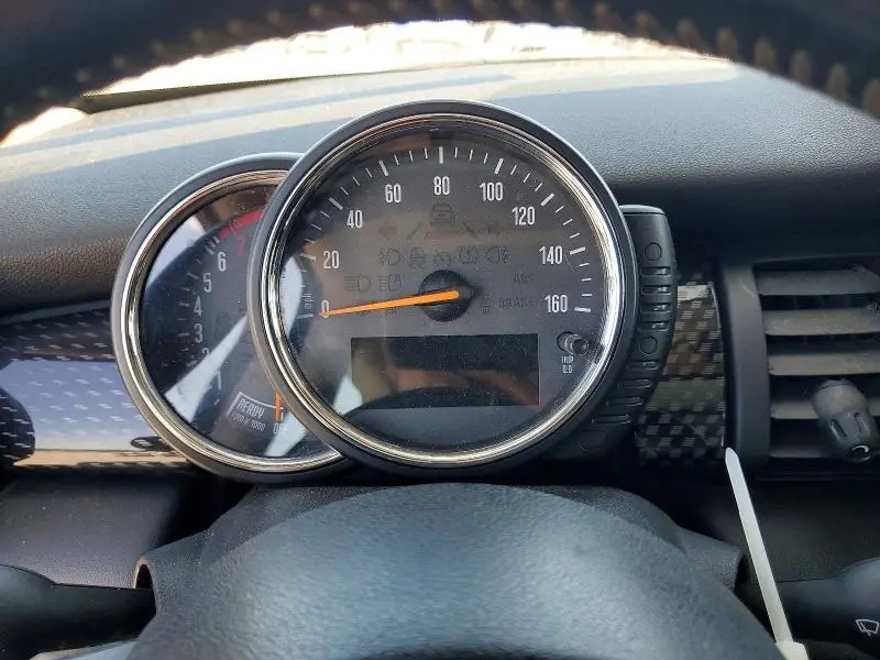 2020 MINI COOPER S  